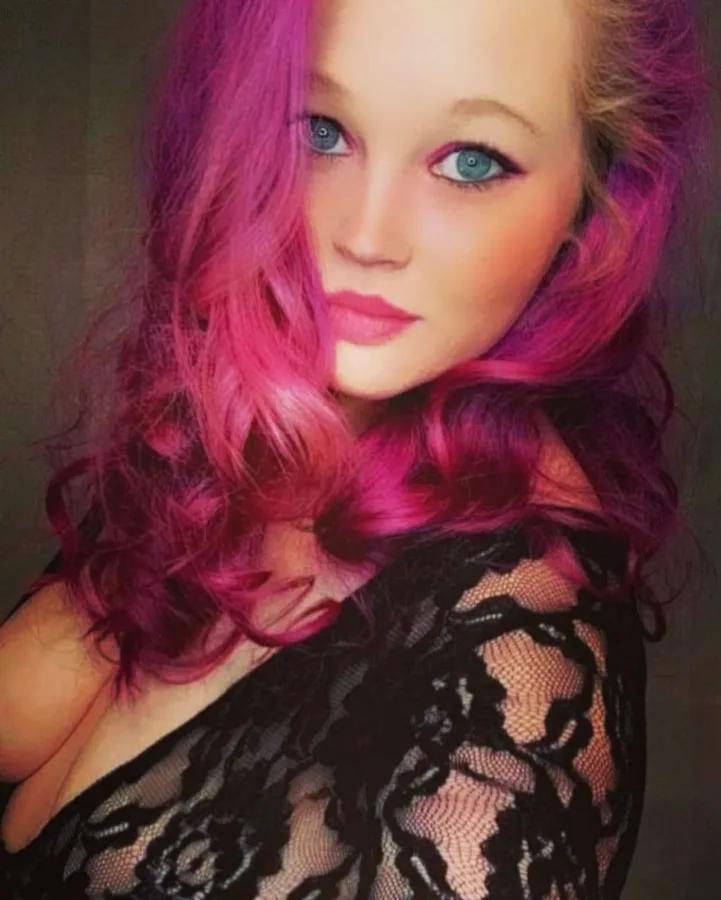 QueenMermaid Snapchat Worldwide
