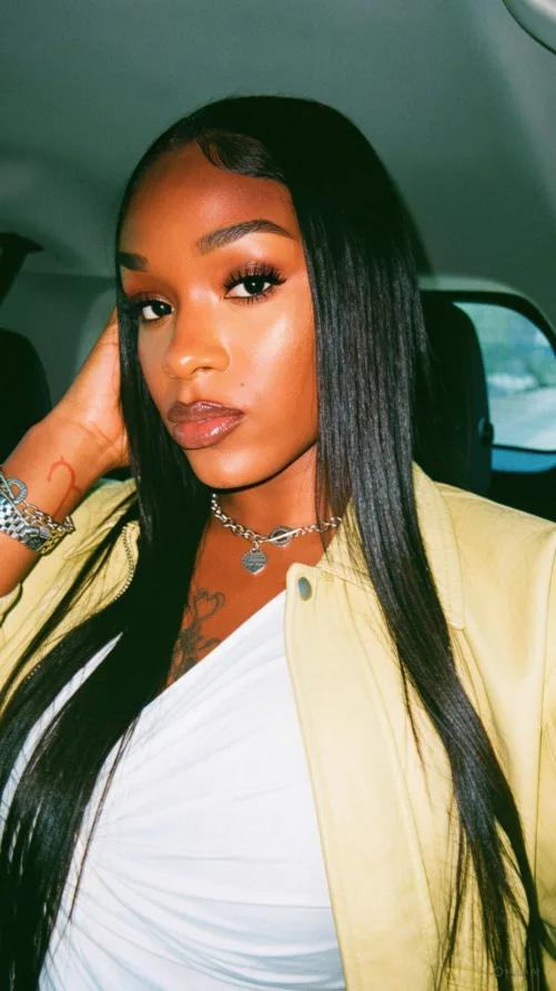 TS Yazzmine ๐ Snapchat United States